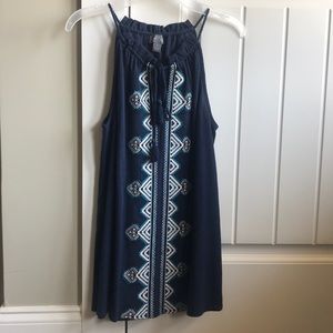 Embroidered Market & Spruce tank top